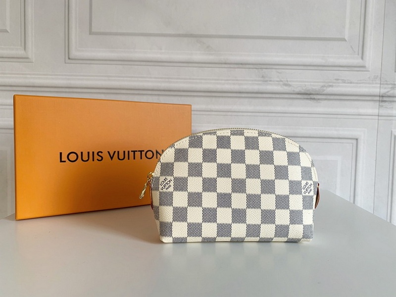 LV Wallets 327